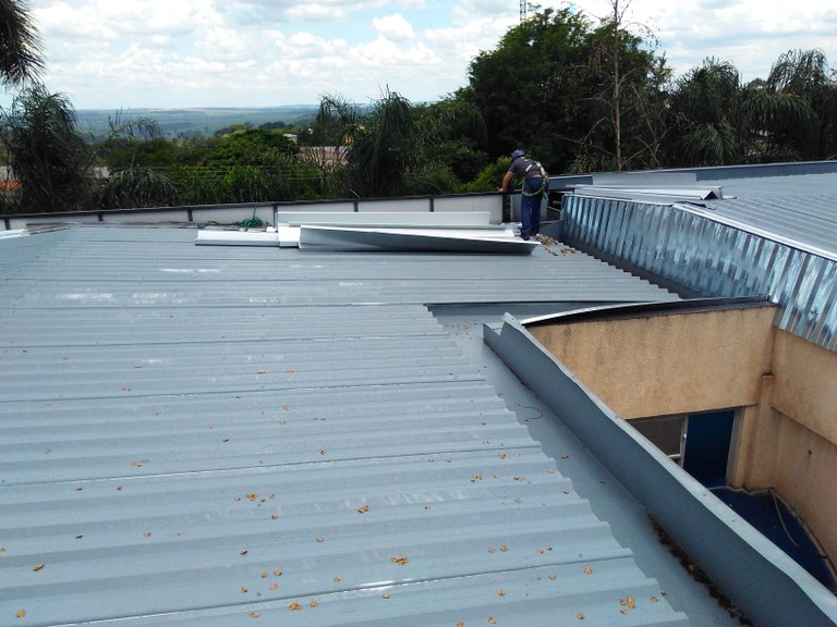 Início da Instalação dos Rufos