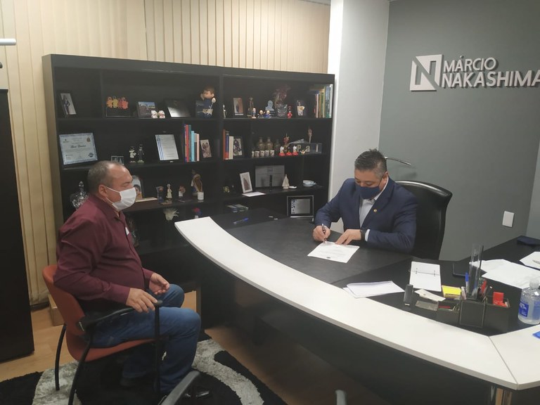 Vereador Roberto da Anchieta com o deputado Nakashima. (Imagem divulgação) Vereador Roberto da Anchieta com o deputado Nakashima. (Imagem divulgação)